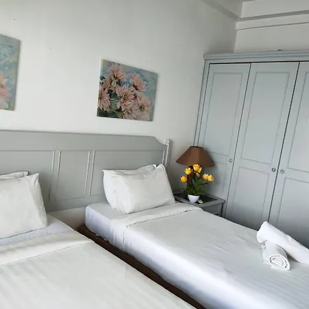 3Rd Floor Apartment With 2 Bedroom And No Elevator Kota Bharu Exterior photo
