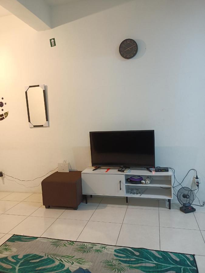 3rd Floor With 2 Bedroom And No Elevator Apartment Kota Bharu